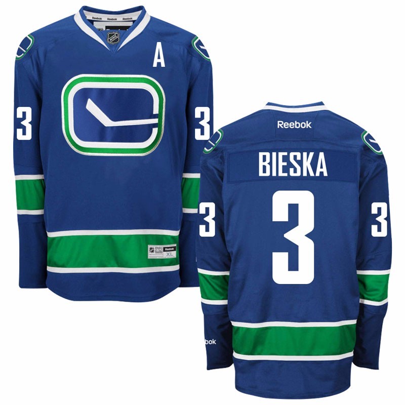 canucks 3rd jersey 2015